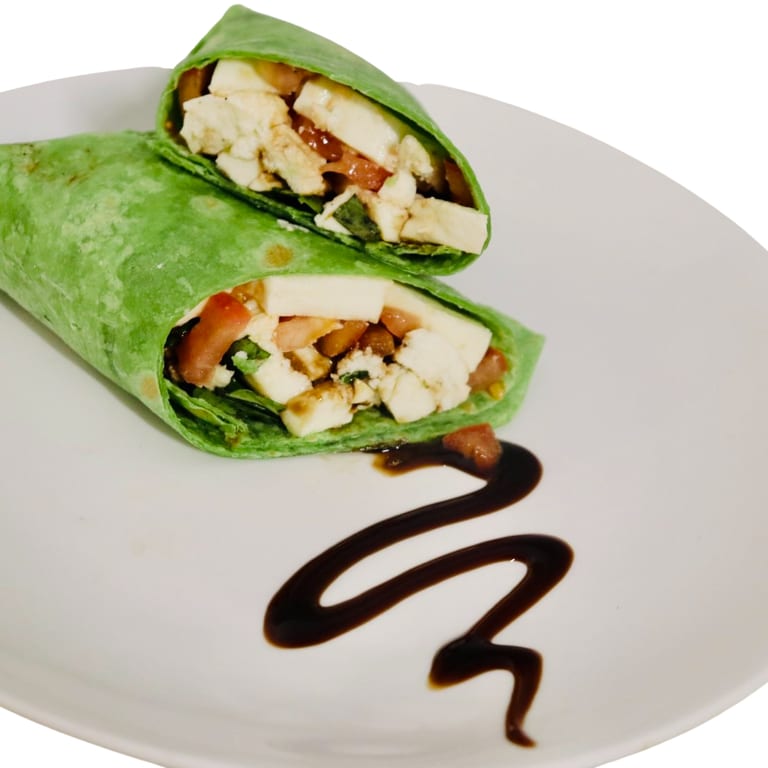 Buffalo Chicken Wrap: A Spicy Delight