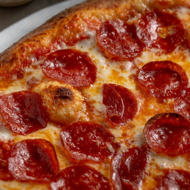 Double Pep Cauliflower Pizza.